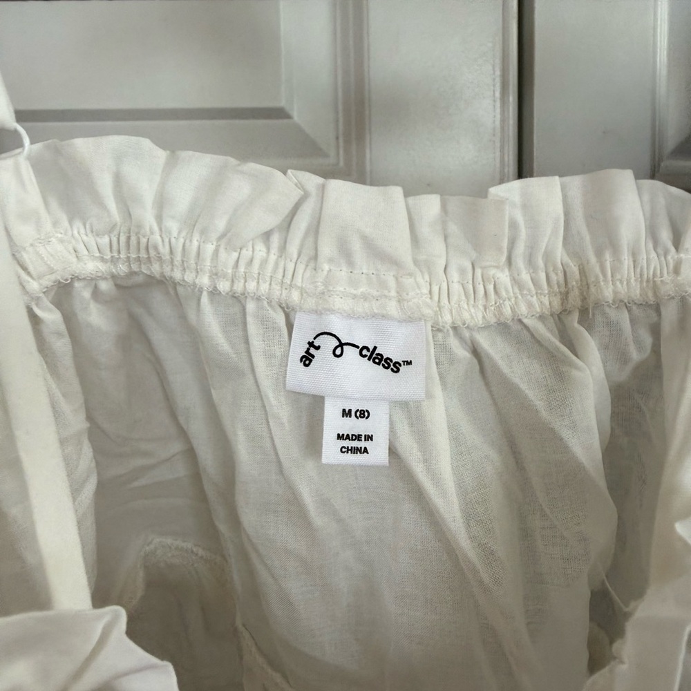 Art Class White Ruffled Top - Picture 2 of 4